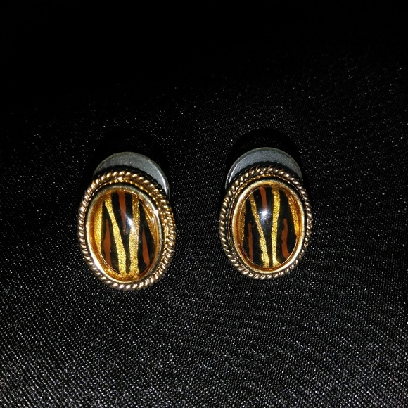 Vintage Gold Tone Tiger's Eye Earrings - Picture 1 of 1